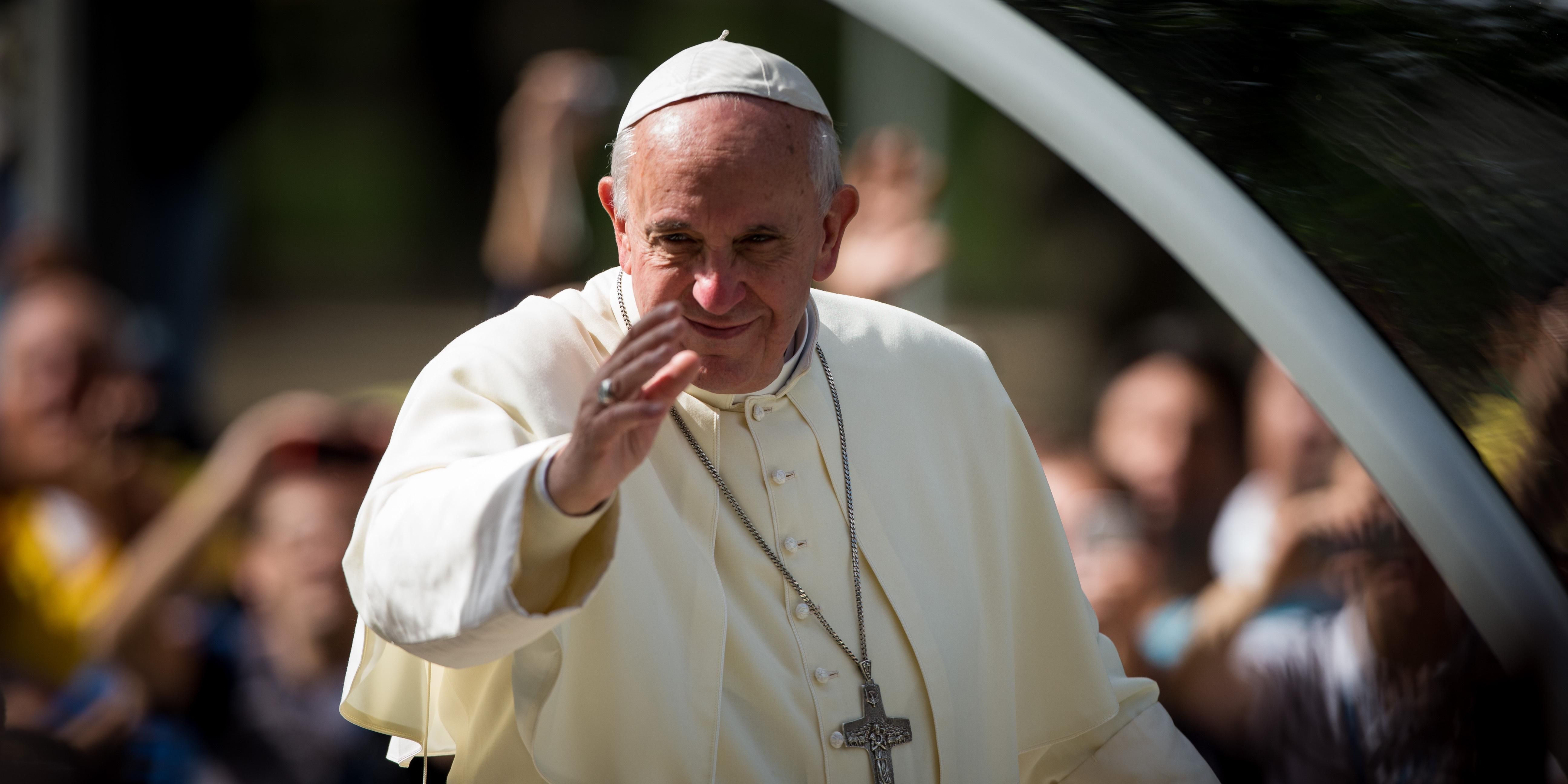 Possível renúncia do Papa Francisco revela que não é um homem