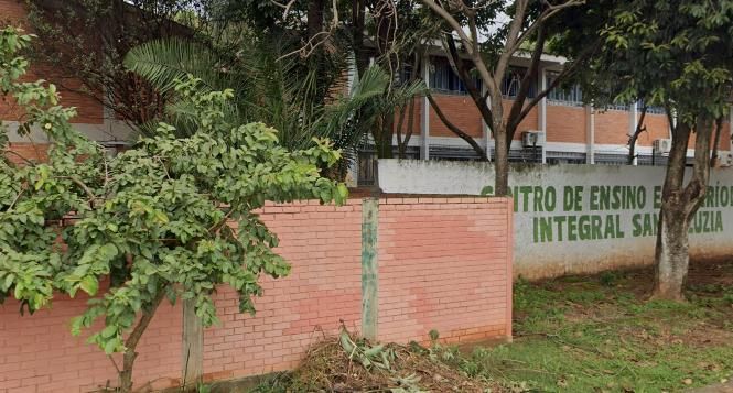 Colégio de tempo integral em Aparecida de Goiânia