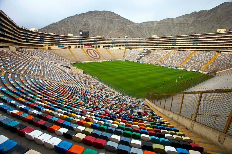 México: campeonatos, times, jogadores, estádios, etc. 