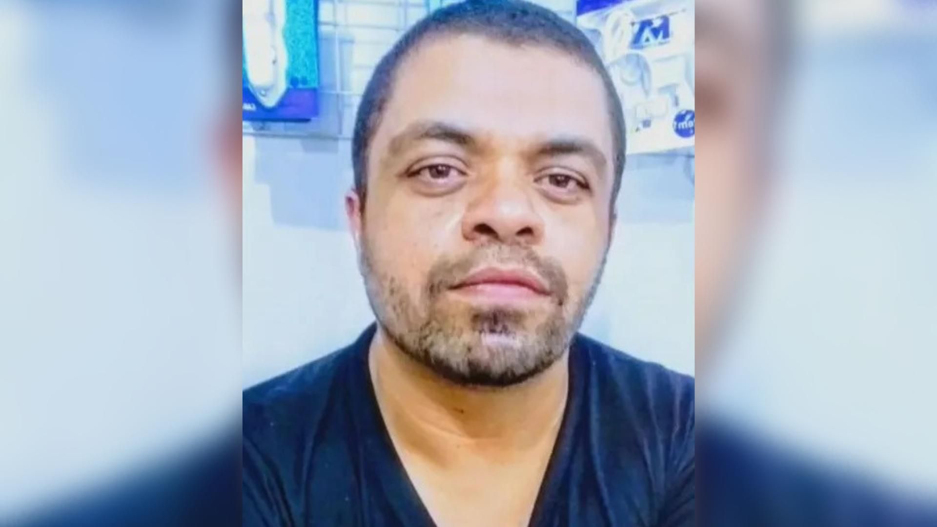 Após se recuperar de ataque cardíaco, ator Felipe Titto lança coleção de  roupas em Goiânia