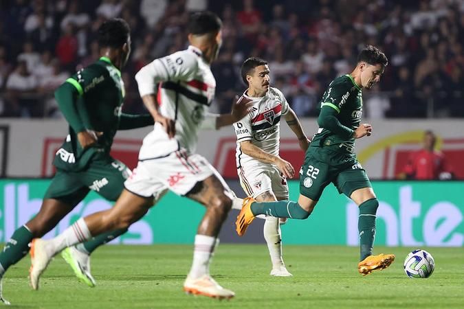 São Paulo sai na frente do Palmeiras em disputa por vaga na semifinal da  Copa do Brasil