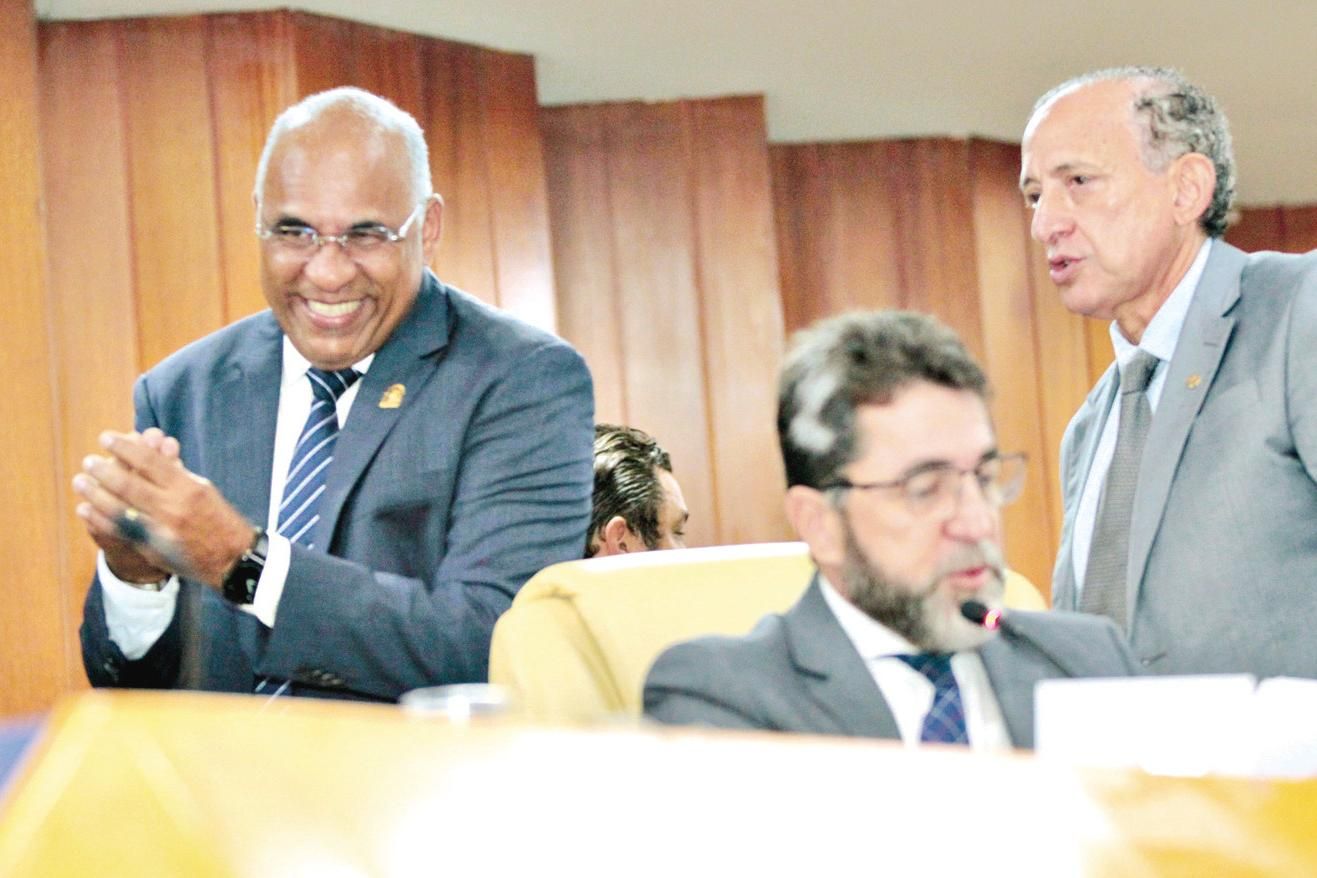 Líder do CFA recebe menção honrosa da Câmara Municipal de Goiânia
