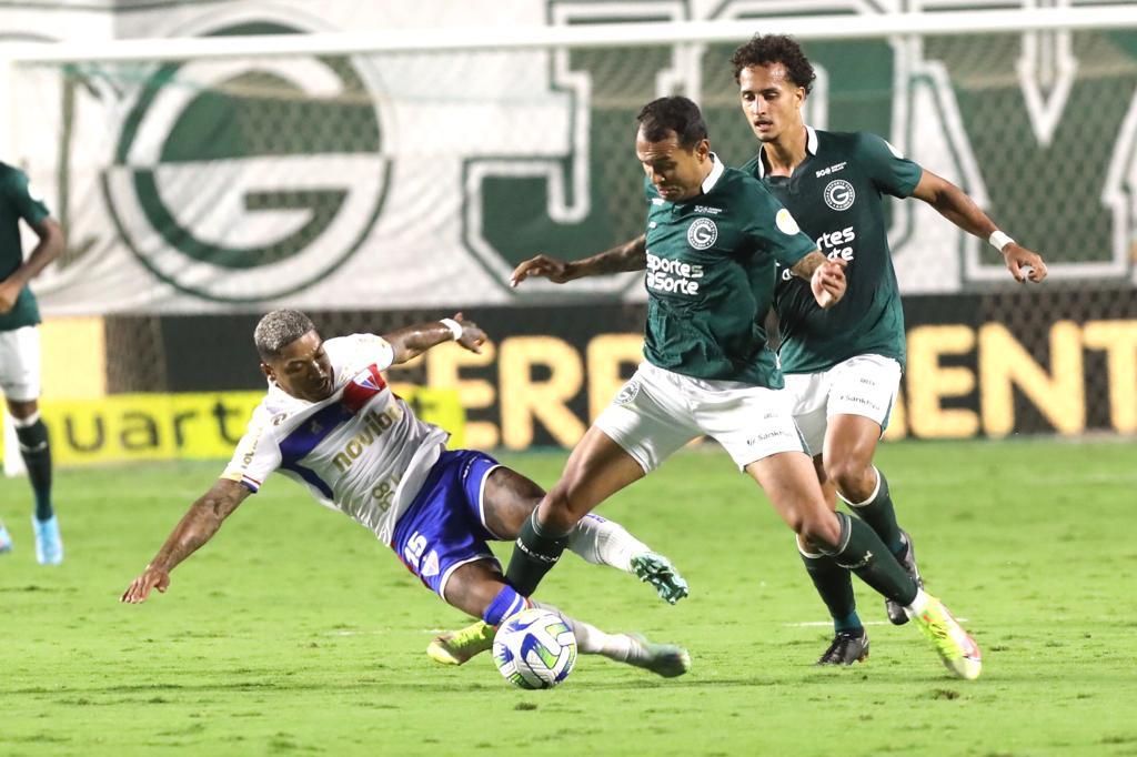 Coritiba e Fortaleza ficam no 0 a 0, e time de Ceni chega a 7