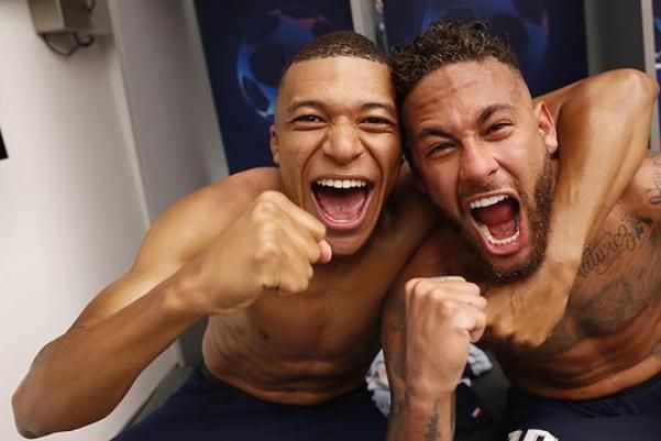 Mbappé revela que 'não é fácil' jogar com Neymar: 'Ele é muito