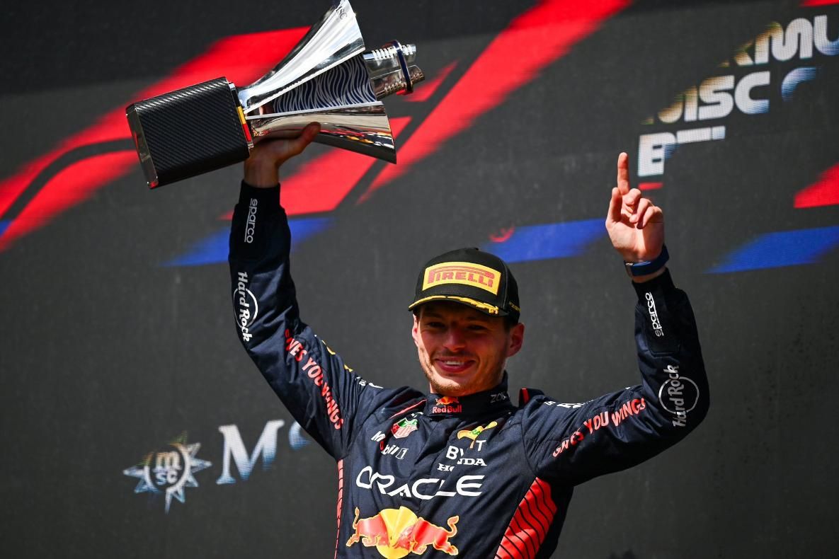 Resultados do TL2: Verstappen mais rápido, Bottas surpreende