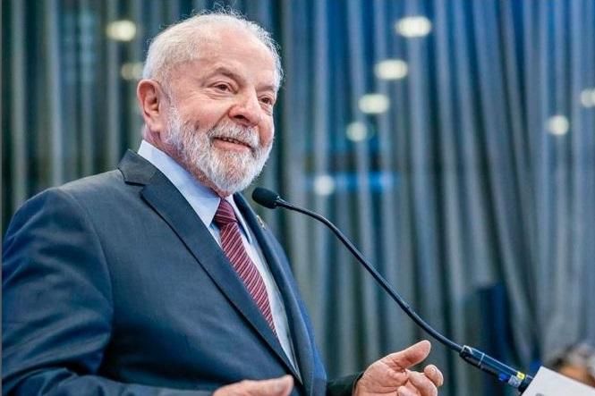 Lula diz que Brasil não poupará esforços para evitar escalada do