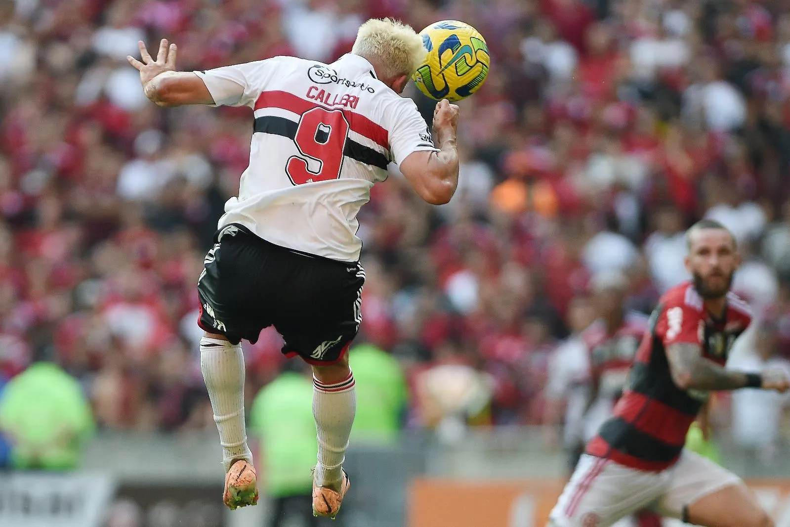 Acordo de R$ 1 milhão para liberar Wesley trava a um mês de fim de contrato  com o Flamengo, flamengo