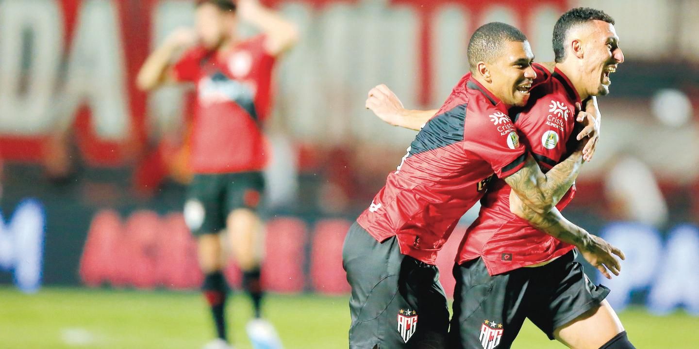 Aparecidense vence o Ypiranga-RS e estreia com vitória na Série C