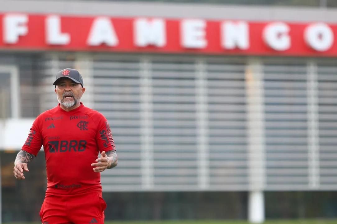 Flamengo: Arrascaeta treina e cresce chance de atuar na final
