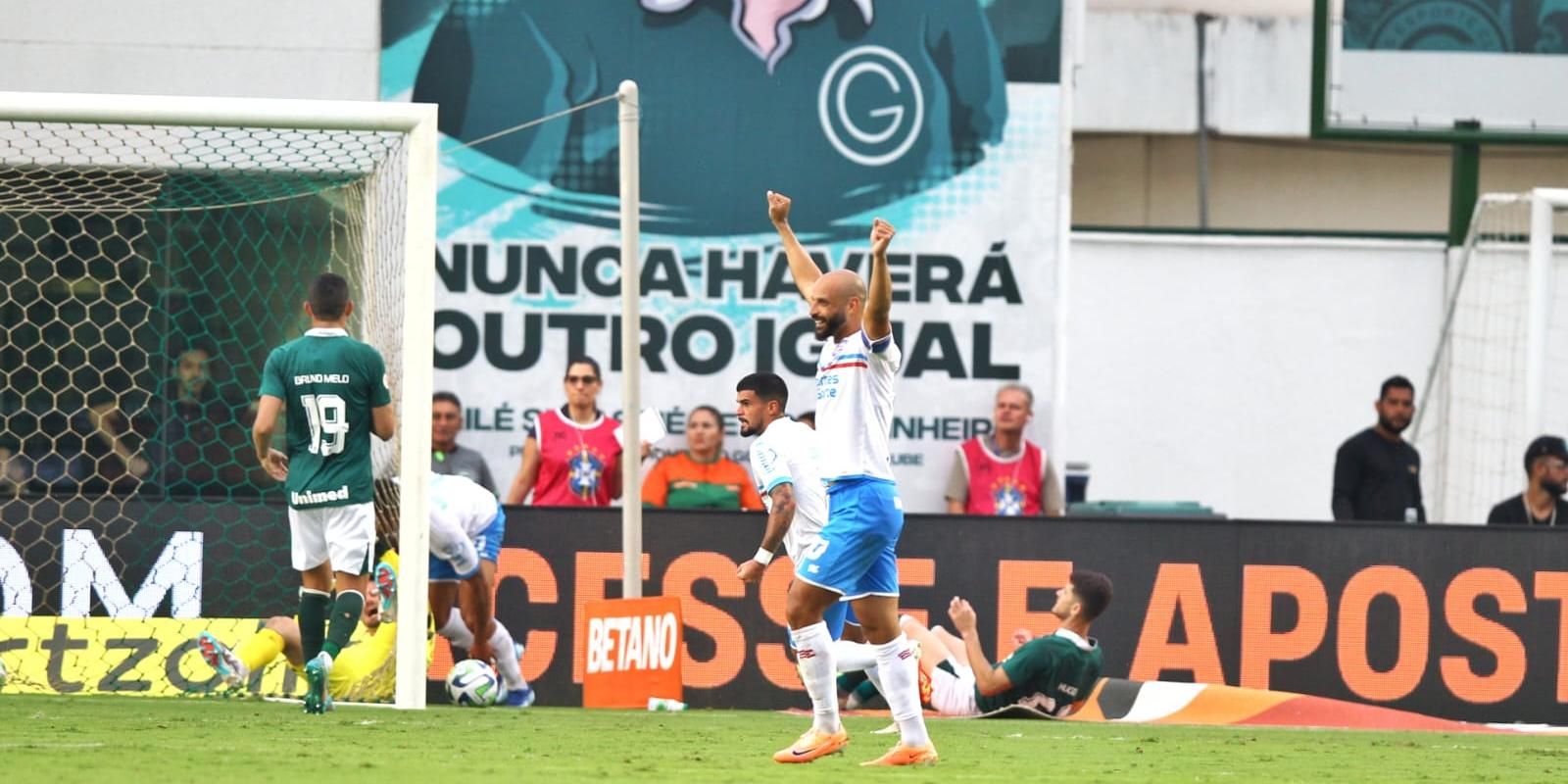 Capão Raso vence Fortaleza por 3 a 1 e assume a liderança da Série A