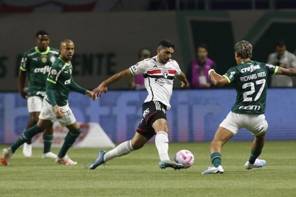 Agora é Flamengo x São Paulo! Quem ganhou mais decisões entre os clubes?  Veja aqui! - ISTOÉ Independente