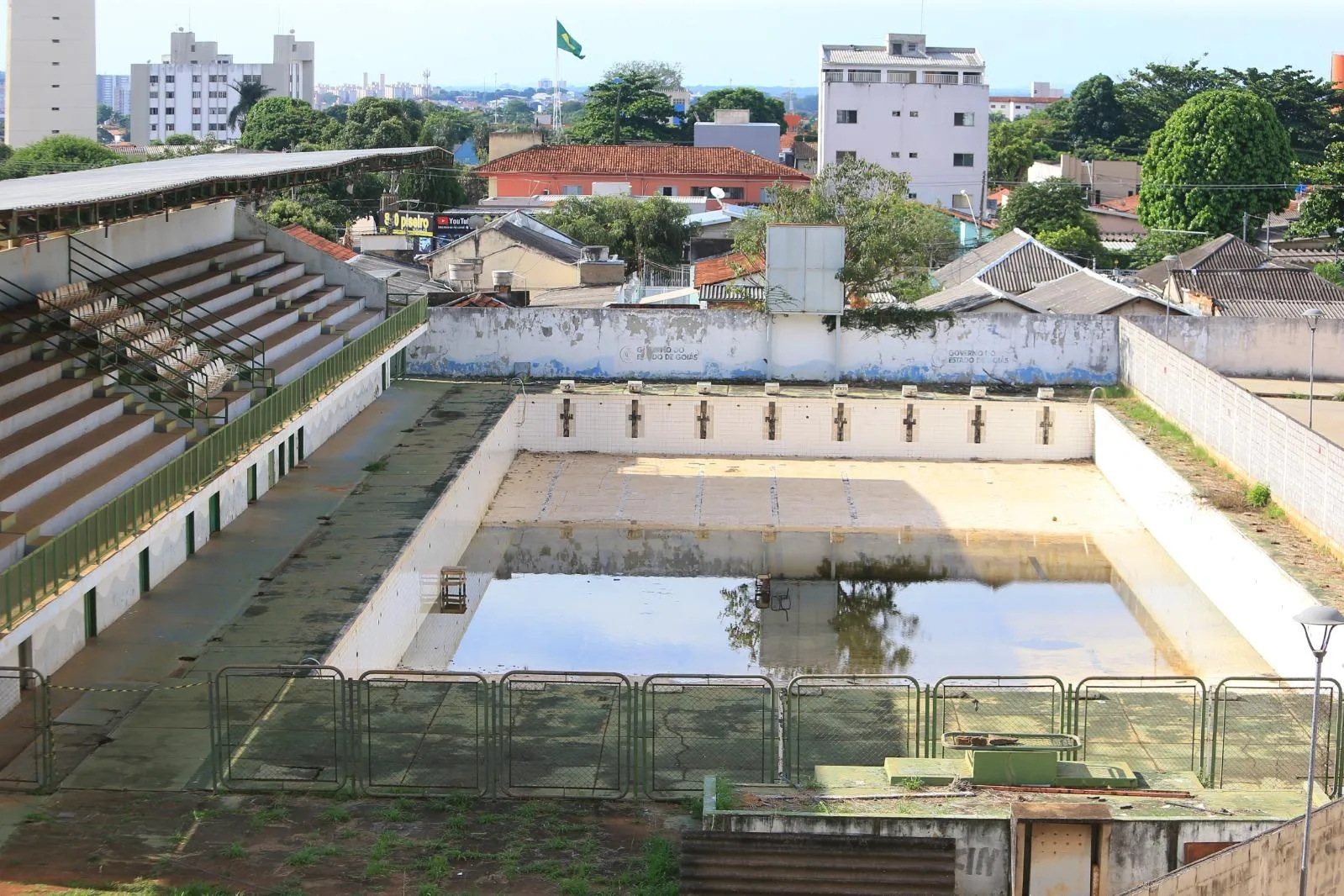 Parque Nacional de Brasília reabre acesso a piscinas