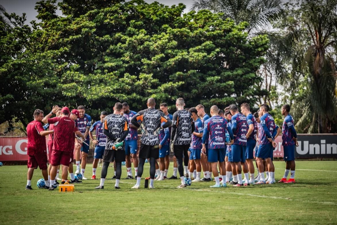 Marcos Pedro quer repetir sucesso de dupla ex-Flu na lateral do Londrina:  Ser uma referência, londrina