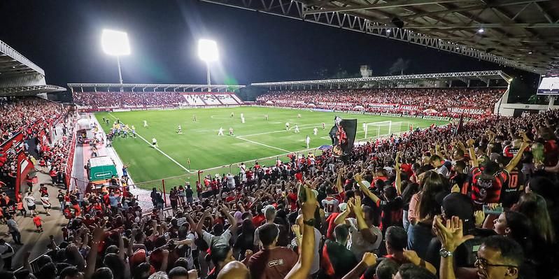 Técnico do Goiás diz que equipe merecia resultado melhor contra Corinthians