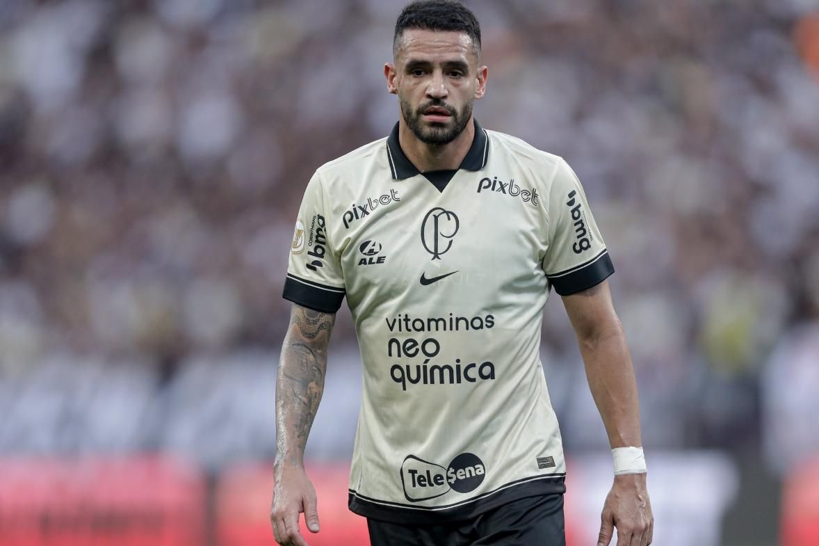 Após empate, Veríssimo projeta evolução do Corinthians com Mano