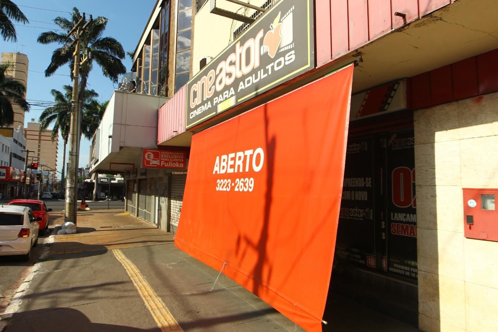 Rato gigante é visto nas ruas do centro de São José do Norte 