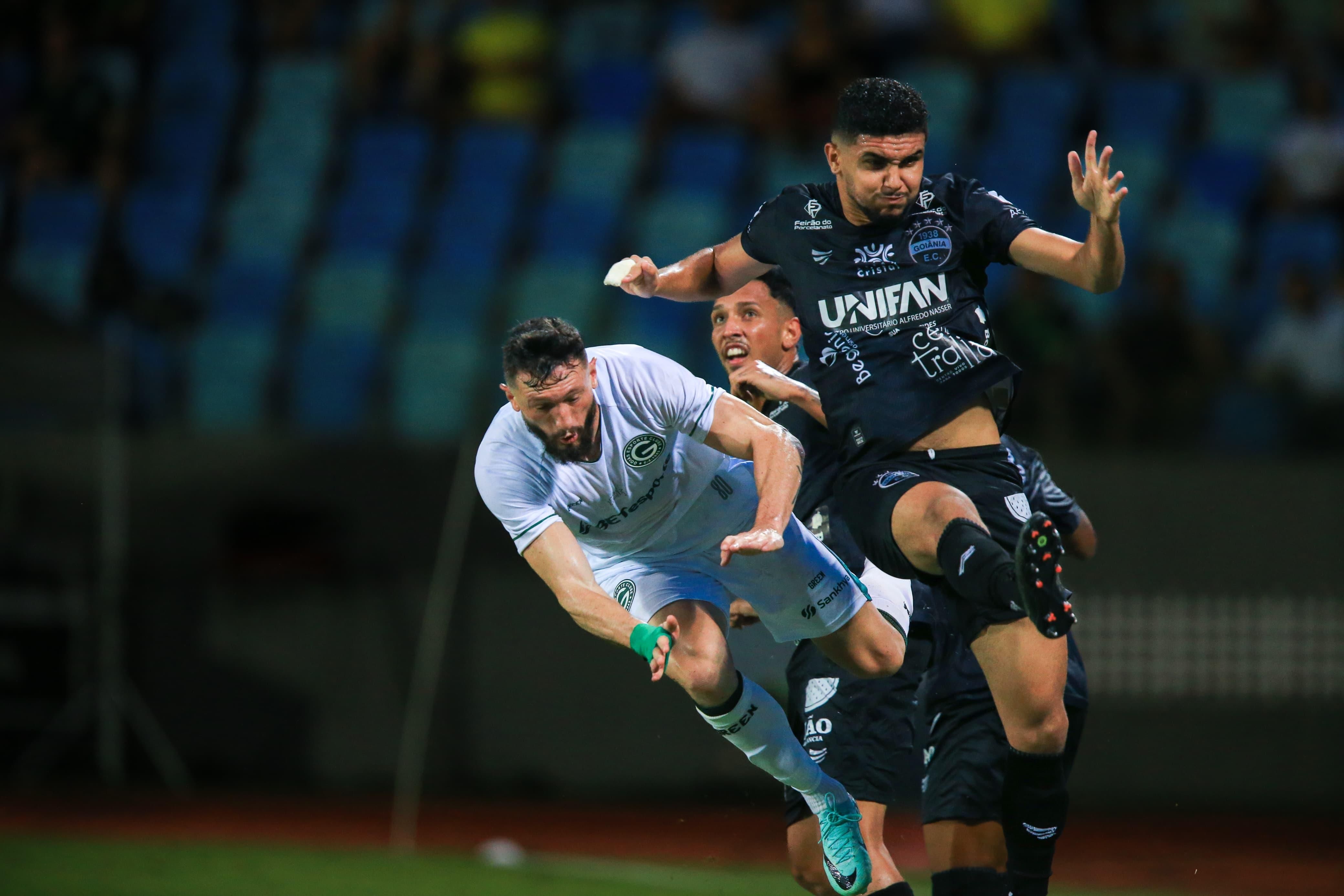 Aqui Acontece - Brasil e Argentina empatam sem gols em jogo muito