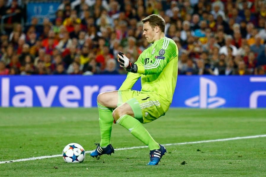 Neuer é eleito melhor goleiro do mundo por nomes consagrados da