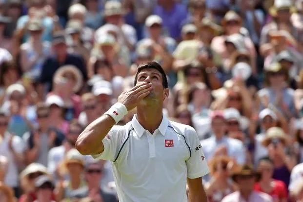 Com apoio de Nadal e Federer, Djokovic propõe doações para fundo dos  tenistas