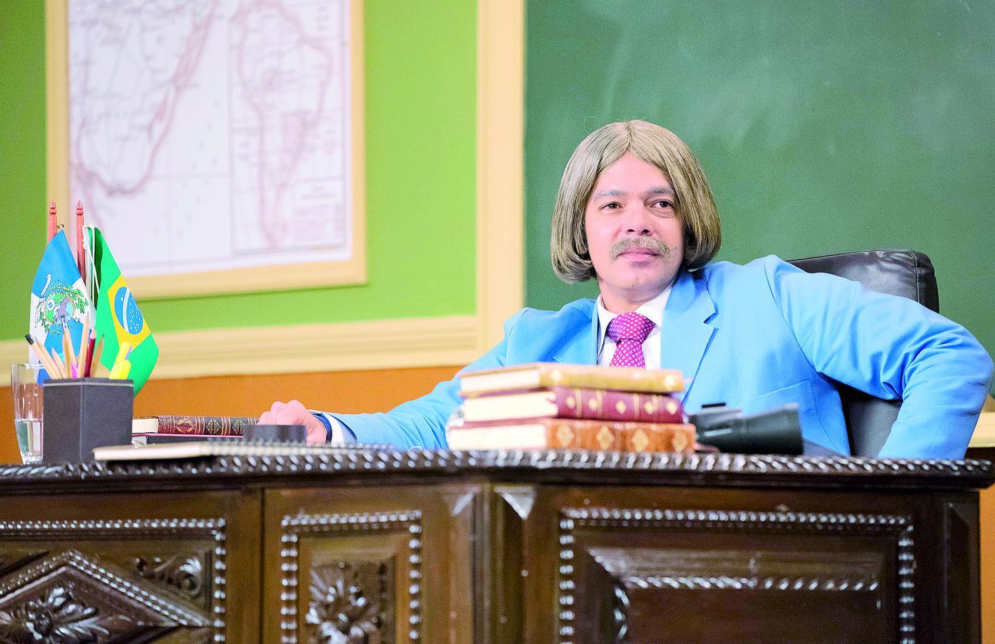 Zé Bonitinho se distrai em aplicativo de paquera | O Popular