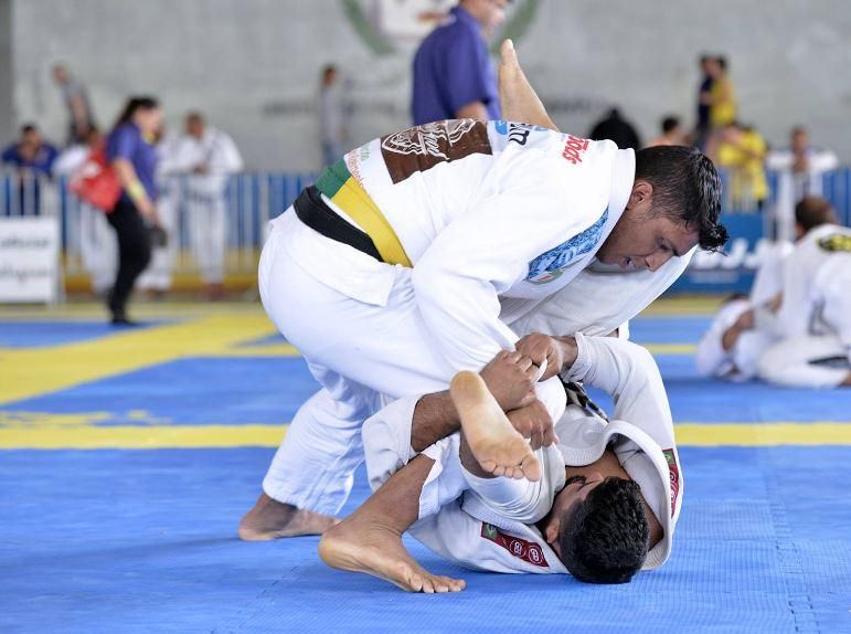 Leandro Lo, um dos maiores nomes do jiu-jitsu mundial, morre baleado na  cabeça em São Paulo - Folha PE