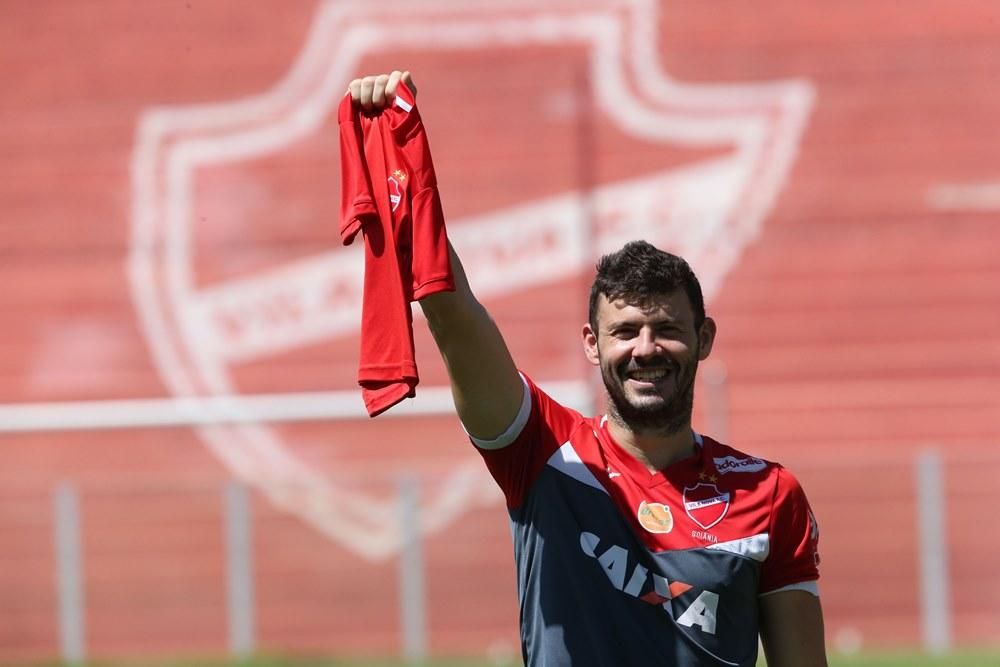 Wesley Dias se despede do CRB e agradece o carinho da torcida