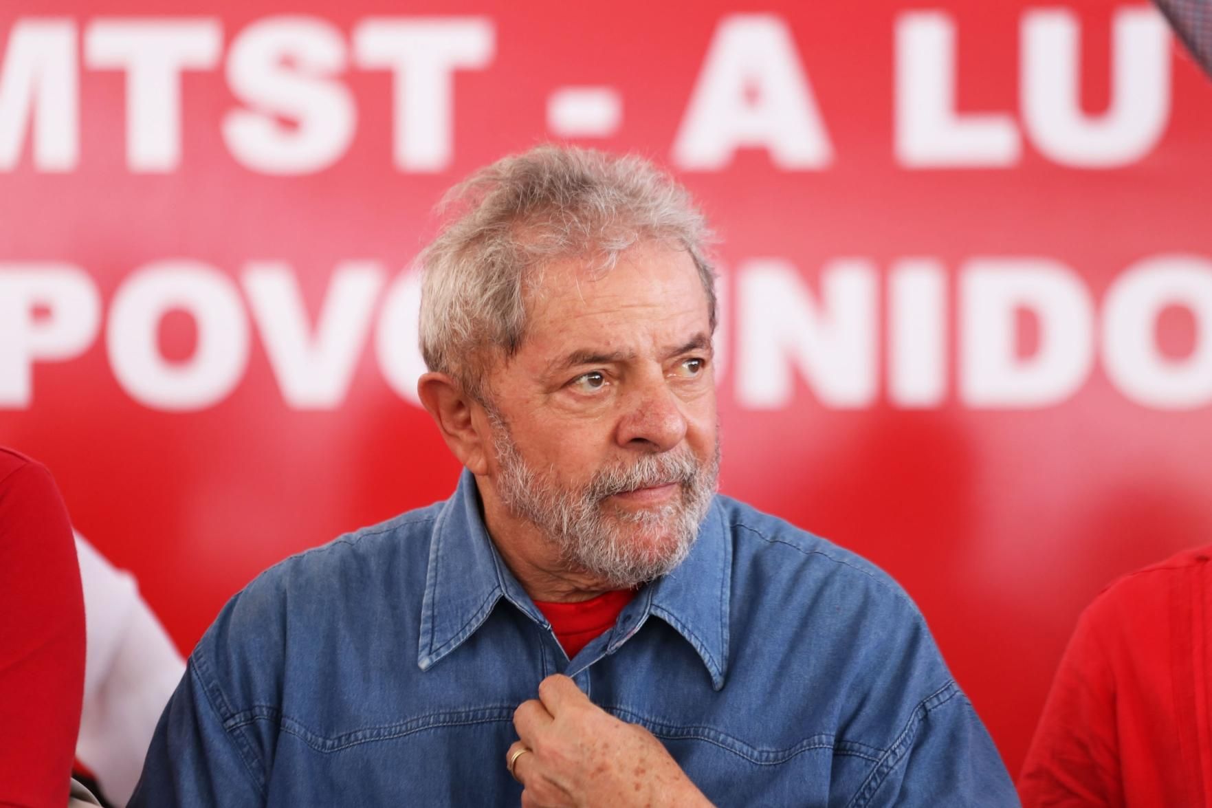 PGR interina faz gestos a Lula para se cacifar, mas mantém elo com  lava-jatistas