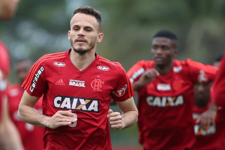 Corinthians cede empate ao Fluminense, segue em jejum com Mano e