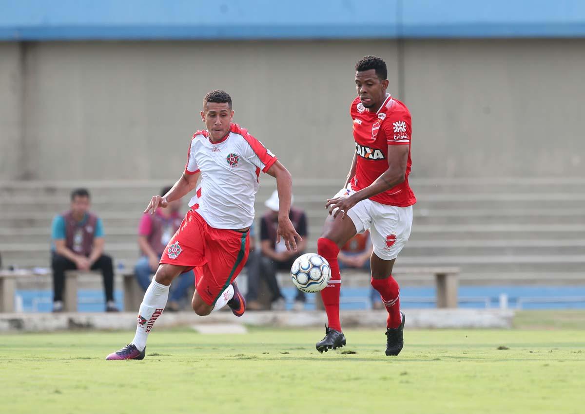 Treinar a Cobrança de Escanteio no Tuca Jogos