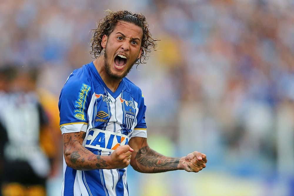 Apresentado no Inter, Wesley Moraes mira vaga na Copa de 2022 - Placar - O  futebol sem barreiras para você