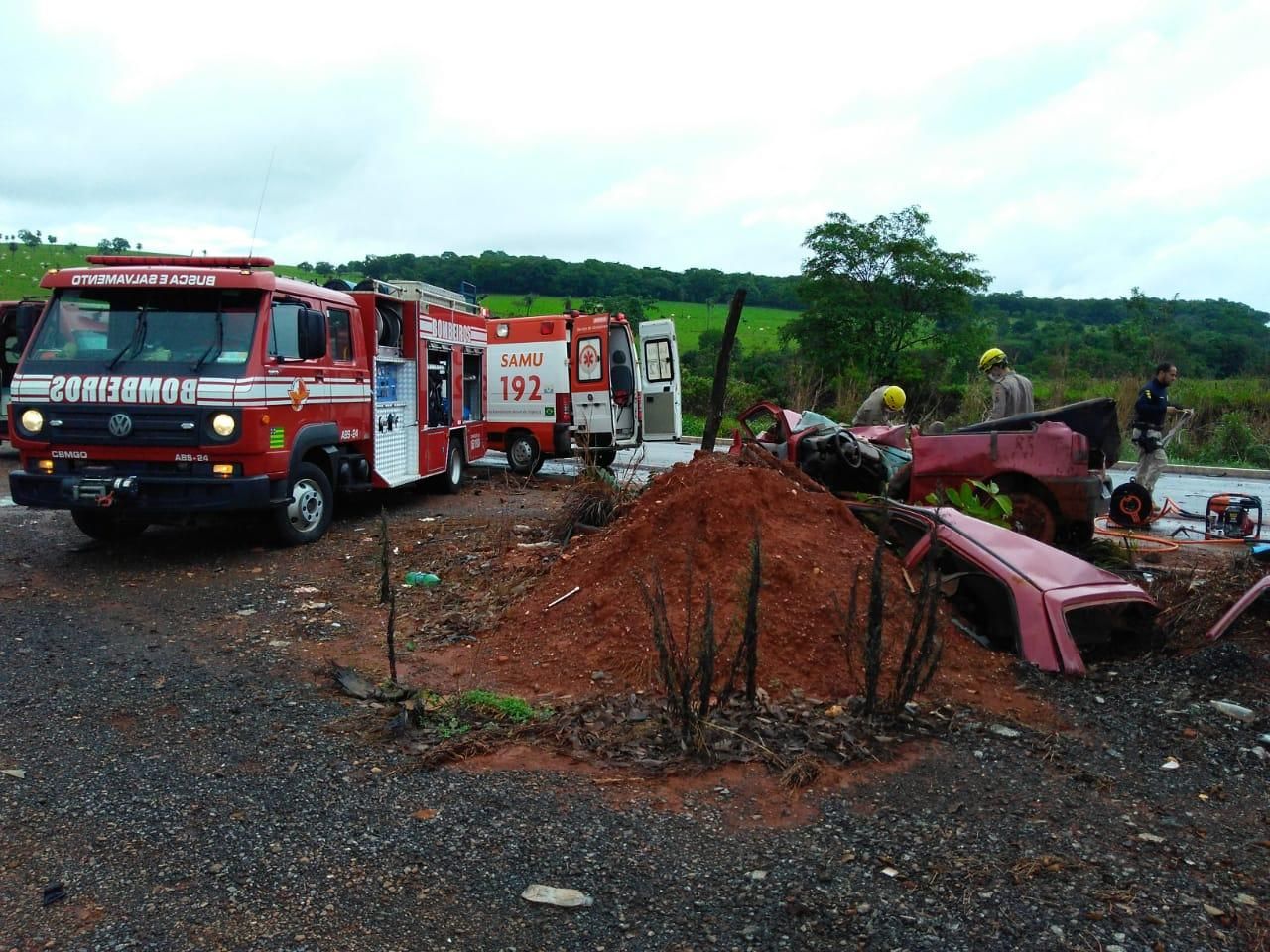 Acidente na BR-251 deixa ao menos 7 mortos em Francisco Sá (MG)