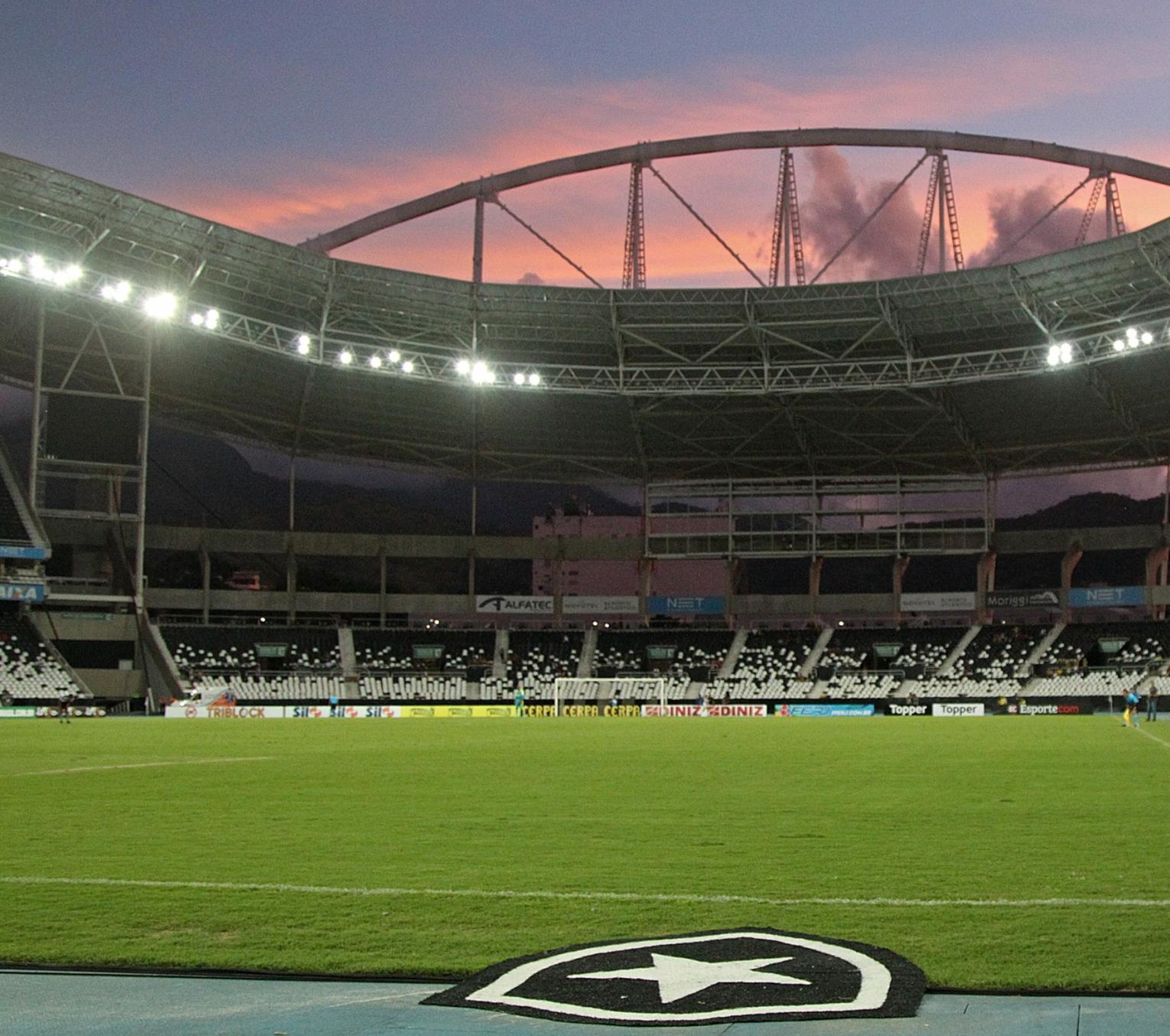 Relembre pênaltis clássicos que fizeram a história do futebol, topper