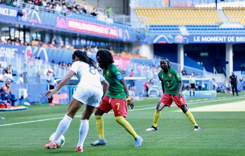 Camarões ganha no fim, elimina Argentina e Brasil segue sem adversária  definida