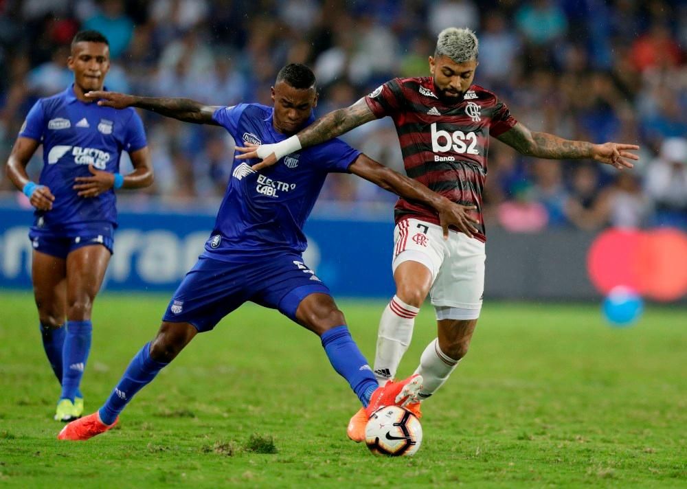 Flamengo retorna no Fifa 23, mas com escalação 'fake'; confira detalhes -  Coluna do Fla