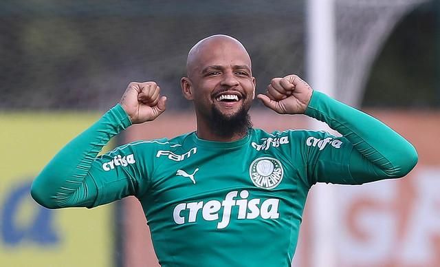 Felipe Melo no Flamengo? Torcedores do clube pedem jogador do