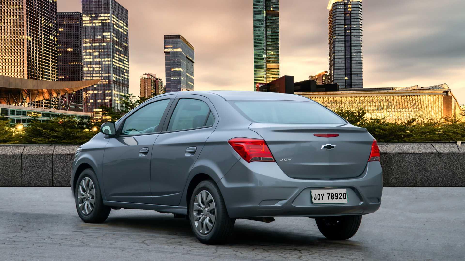 Chevrolet Onix Joy é atualizado e abre espaço para a nova geração