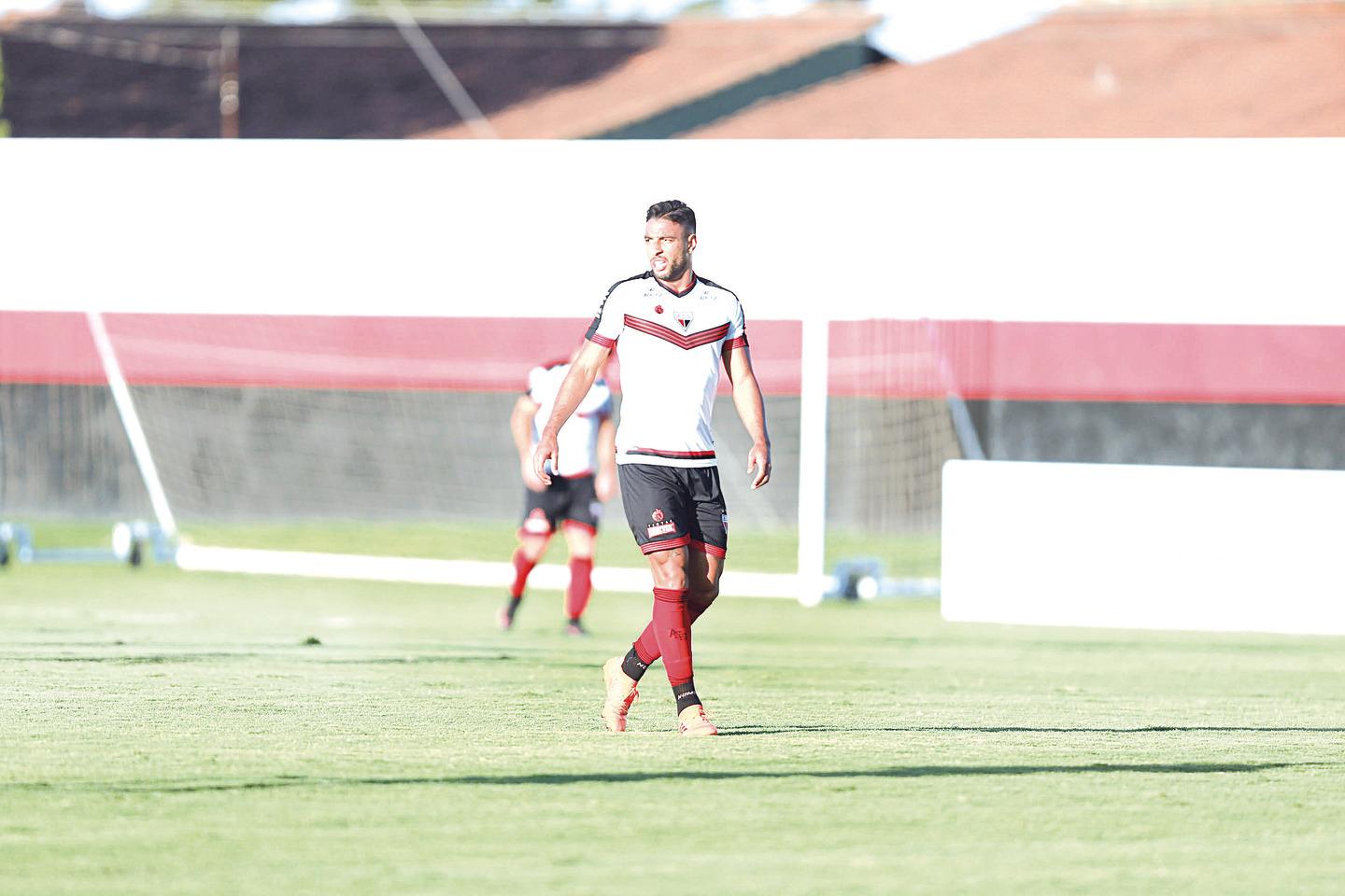 Wesley, do time sub-20 do Botafogo, será relacionado contra o