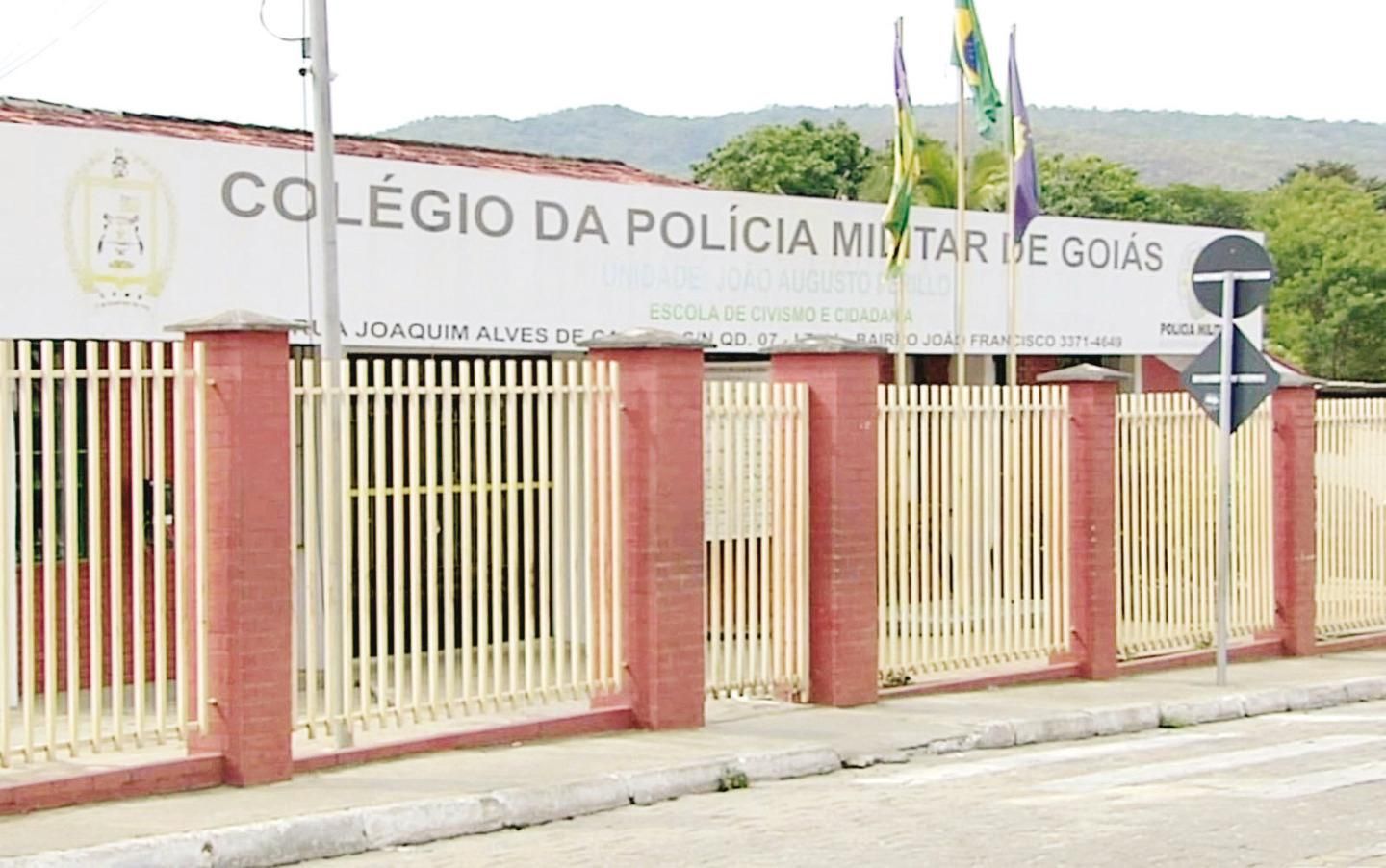 Exército alterou status militar de Bolsonaro para viabilizar matrícula da  filha em colégio - PontoPoder - Diário do Nordeste