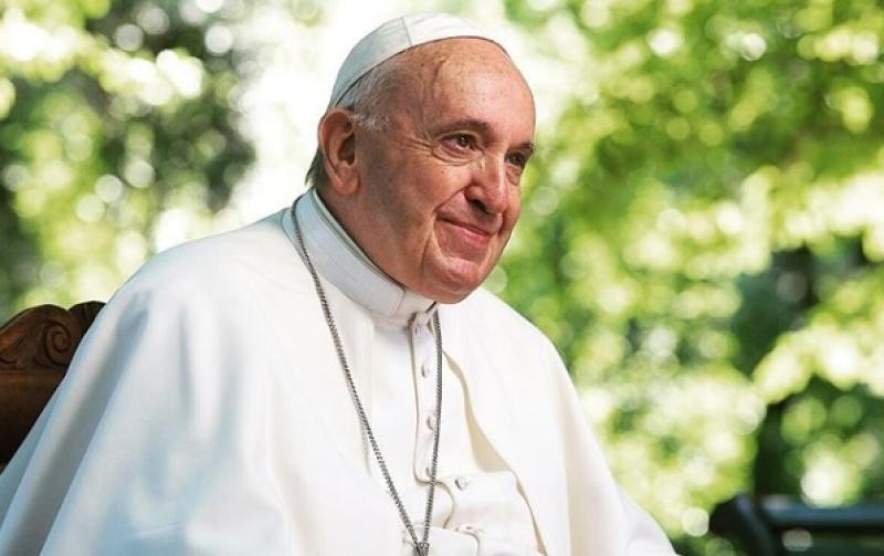 Papa Francisco defende compromisso com imigrantes e pobres