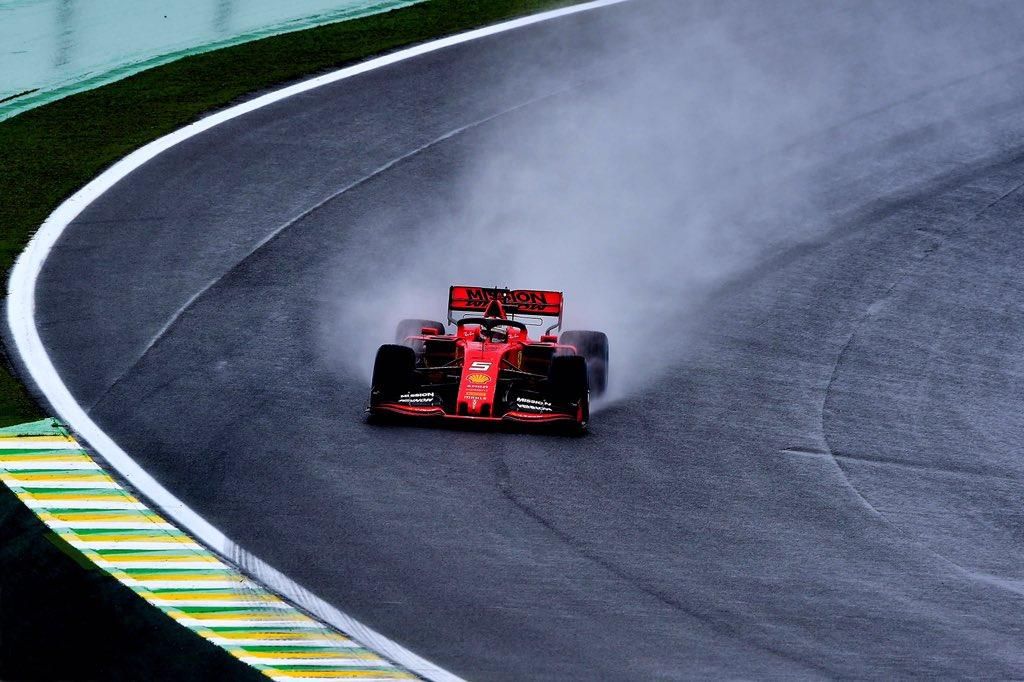 GP Japão F1, TL1: Fernando Alonso foi o mais rápido num treino com muita  chuva