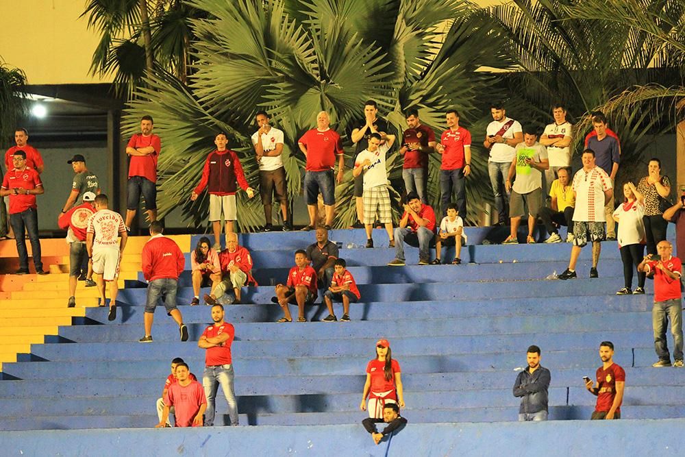 Algumas reações de torcedores do Vila Nova após a derrota para o ABC, no  último Sábado. : r/futebol