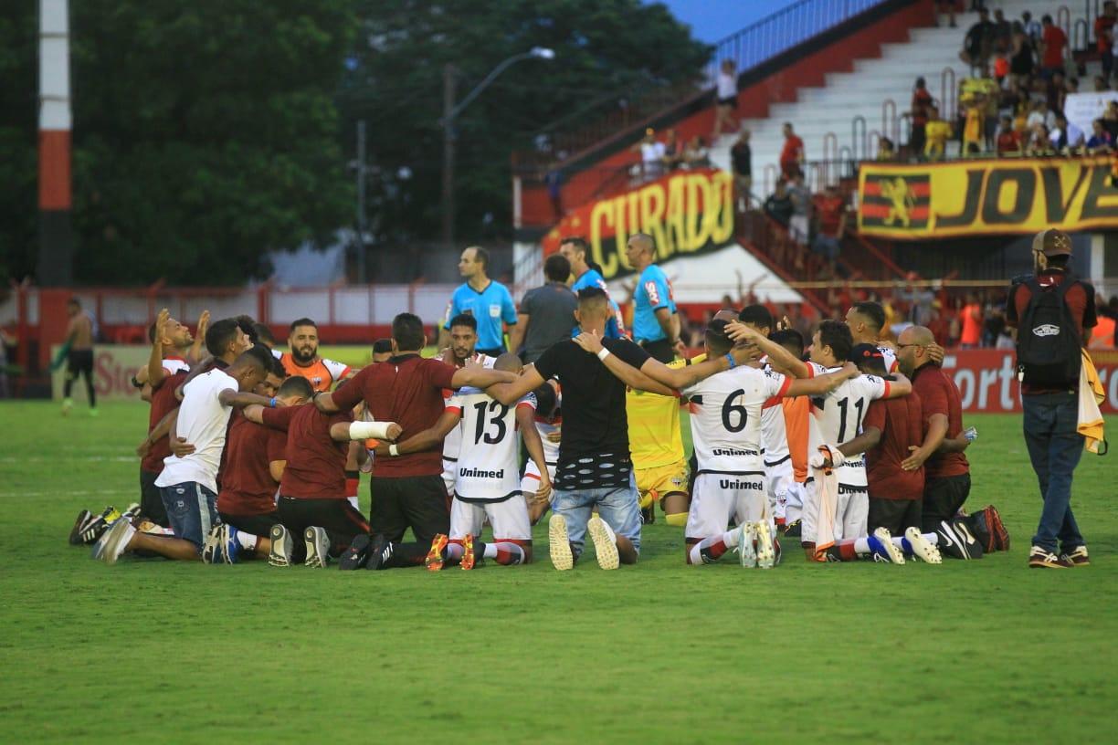 Atacante faz 4 em goleada do Joinville sobre Tubarão na Série D