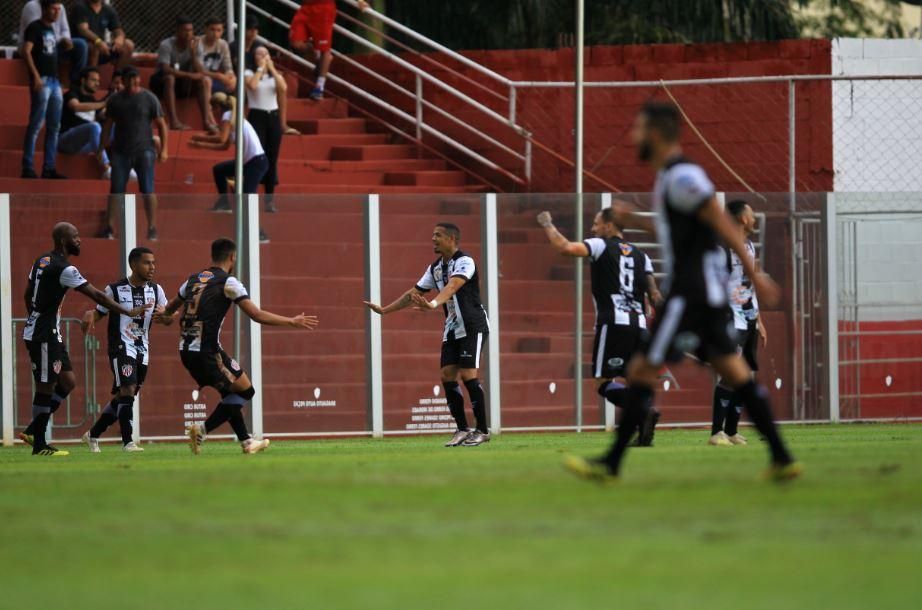 Vila Nova inicia jornada final por troféu inédito