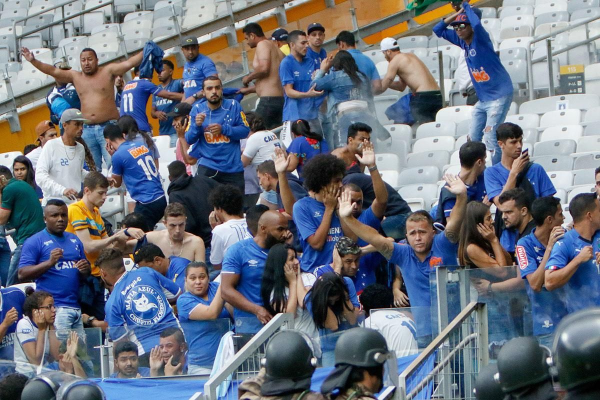 Cruzeiro recebe nova punição e acumula sete jogos de portões fechados -  Gazeta de São Paulo