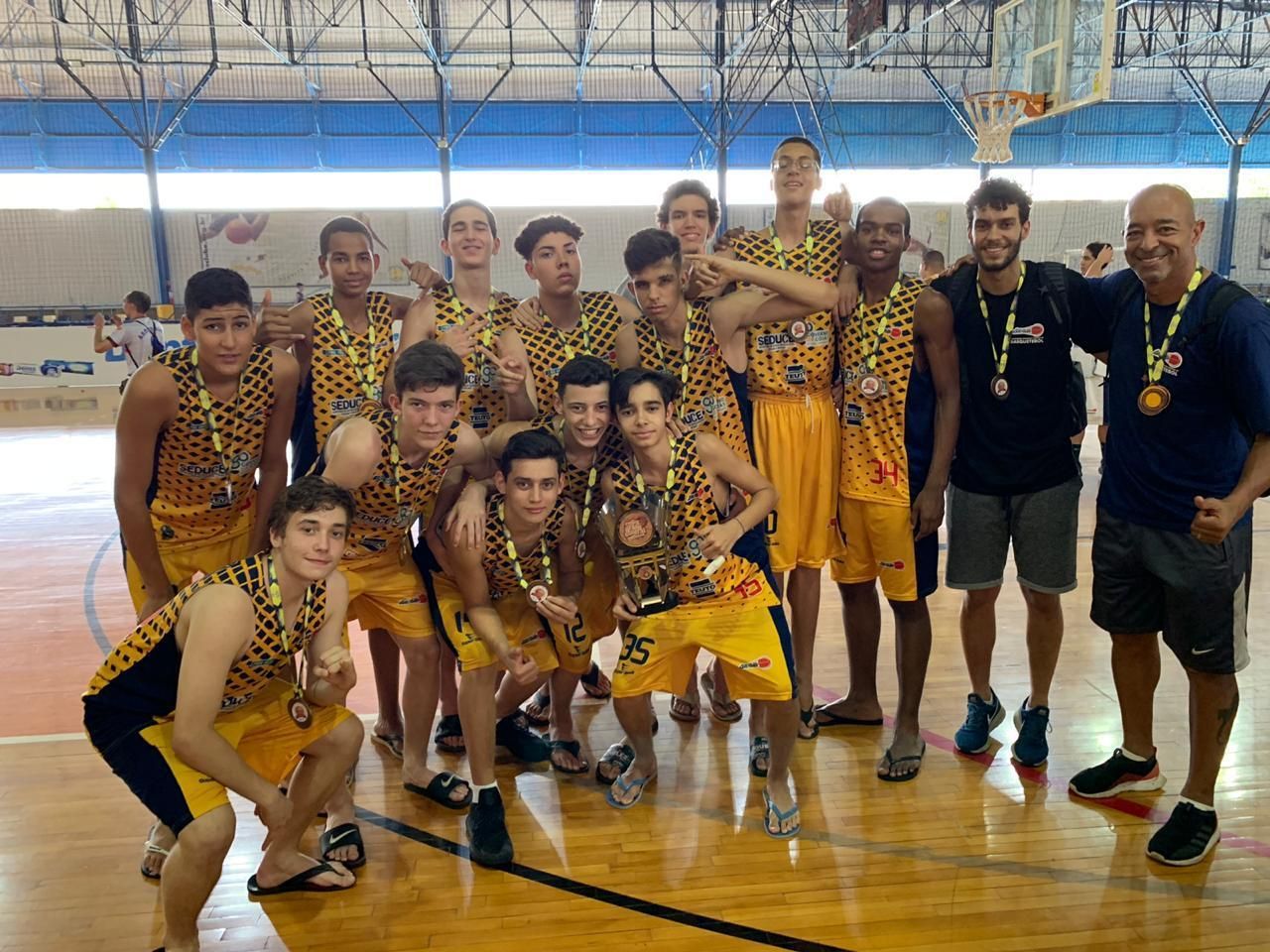 Derrota para a Letônia no Mundial de Basquete tira vaga olímpica