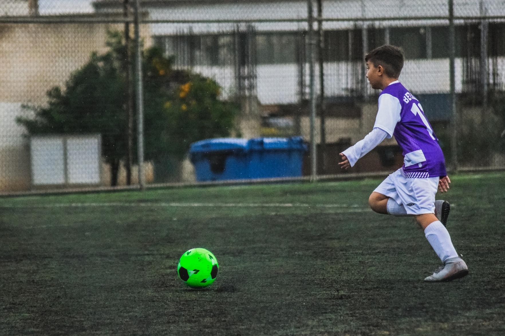 Desenvolvimento CONMEBOL: Clínica de aprendizagem de futebol de