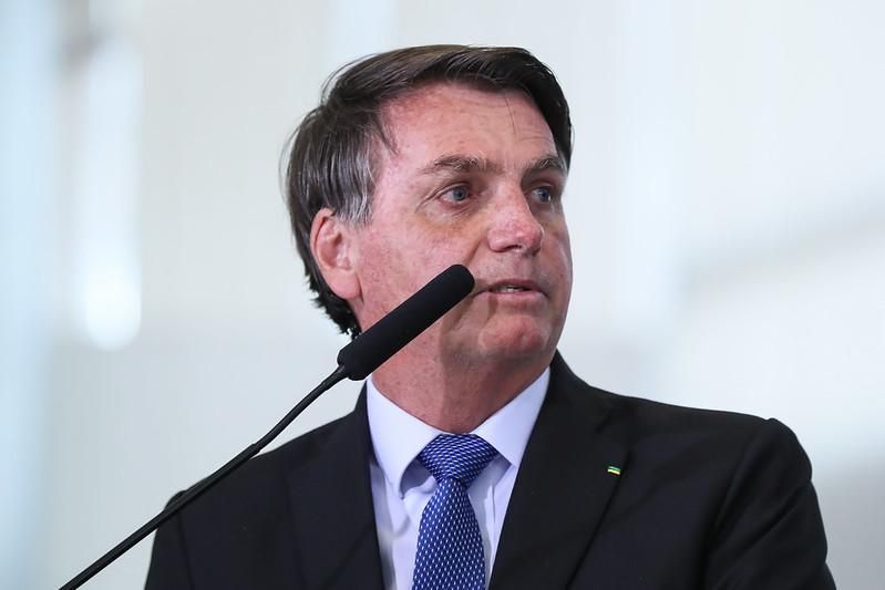 Assessores militares de Bolsonaro excluíram 17 mil e-mails, mas