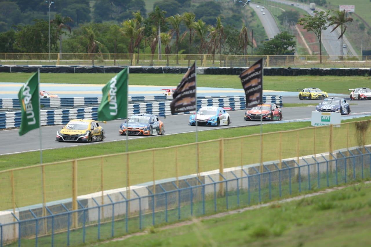 Veja onde assistir às corridas do final de semana: 14 a 16 de