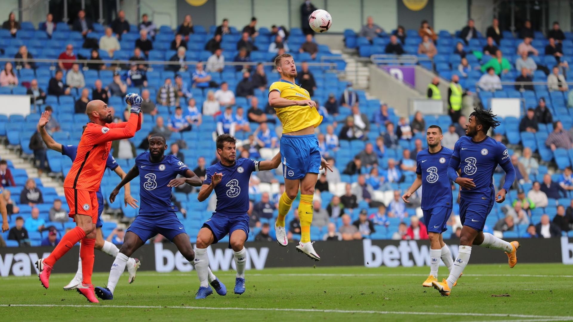 Empate entre Brighton e Chelsea marca primeiro jogo com público na