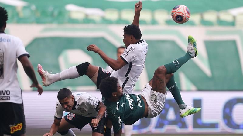 Léo joga hoje? Os suspensos e lesionados do Vasco para enfrentar o  Palmeiras pelo Brasileirão